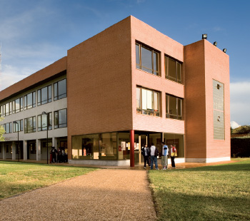esne-ucjc