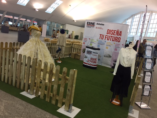 ESNE Asturias presente en el VI Mercado de Empresa Mujer Asturiano. ESNE Asturias presente en el VI Mercado de Empresa Mujer Asturiano.