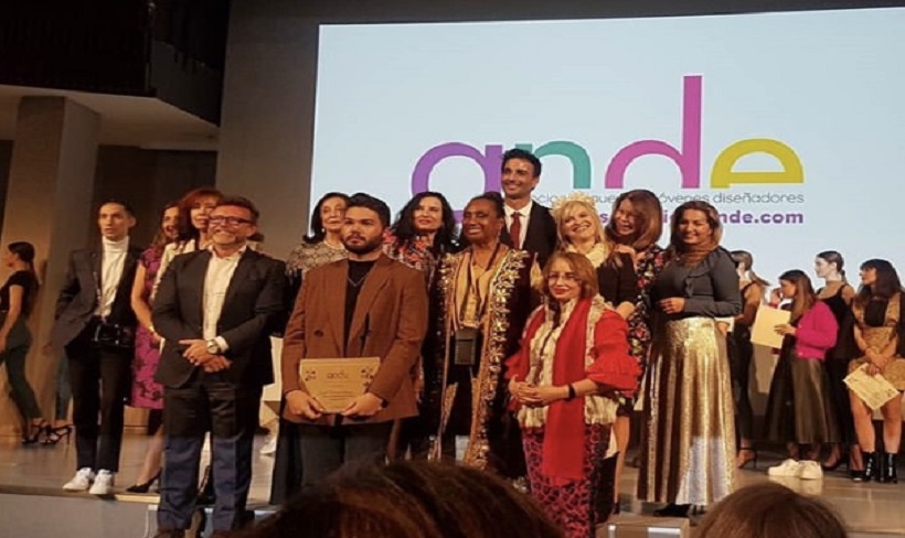 Exalumno de ESNE Asturias gana el Premio Nacional de la Moda Exalumno de ESNE Asturias gana el Premio Nacional de la Moda